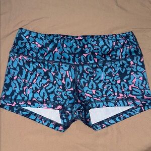 Fleo Blue Cheetah Design